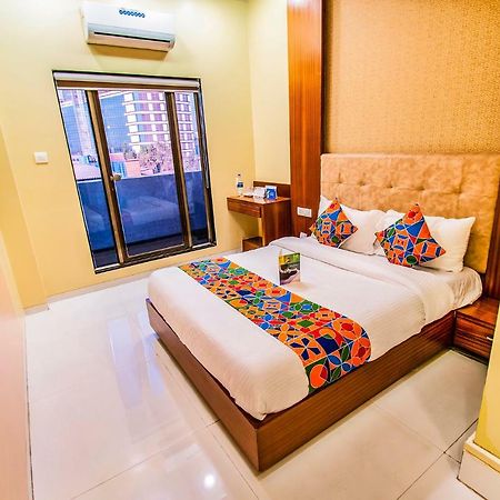 Seven Hills Hotel Mumbai Bagian luar foto