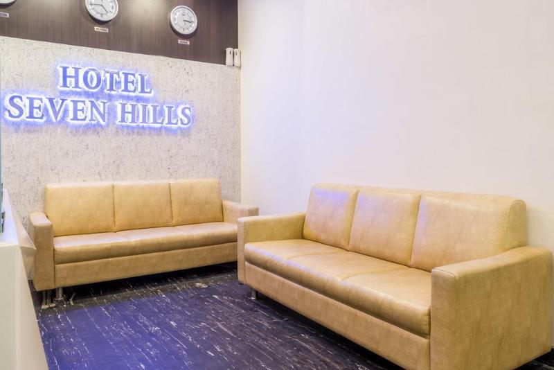 Seven Hills Hotel Mumbai Bagian luar foto