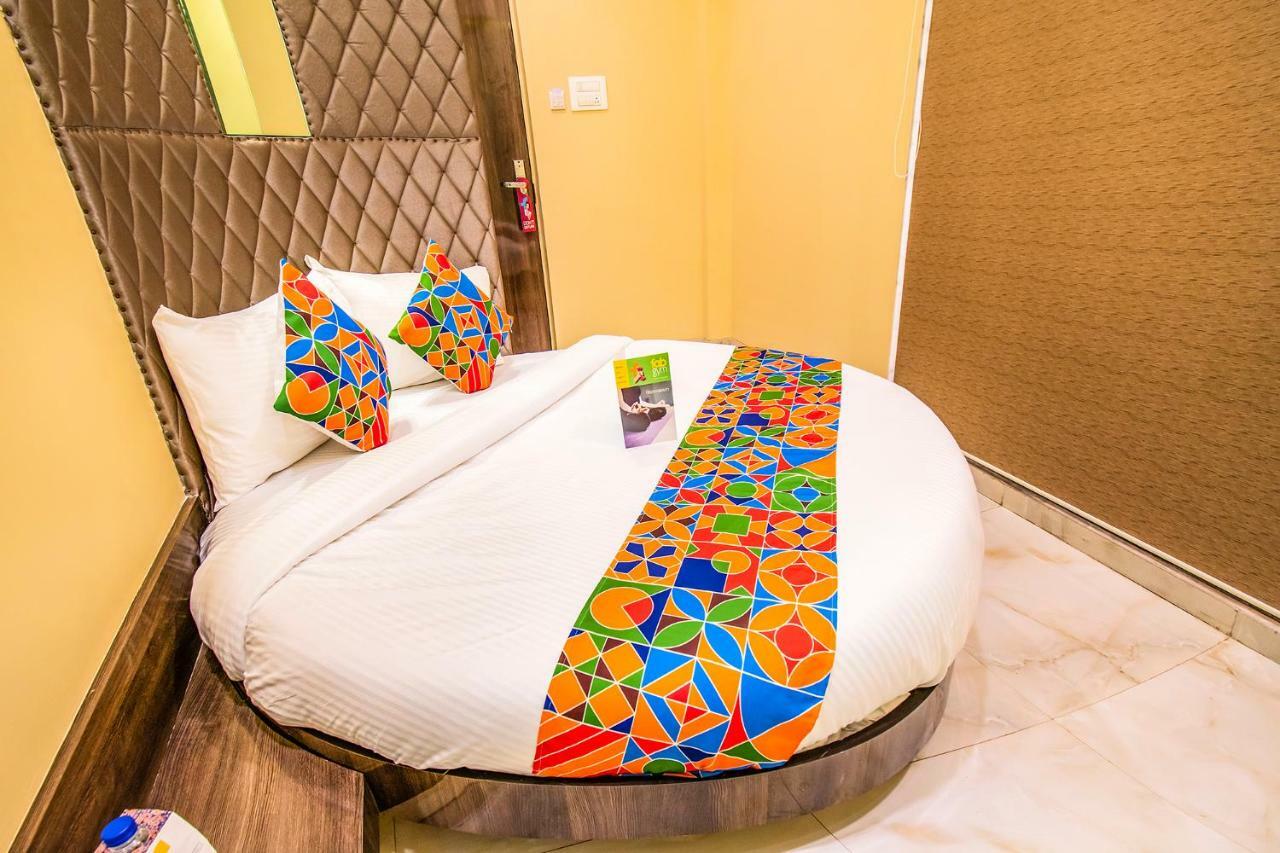 Seven Hills Hotel Mumbai Bagian luar foto